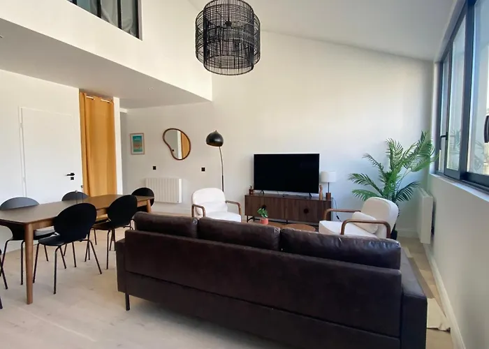 شقة T4 Au Coeur Du Triangle D'or بوردو