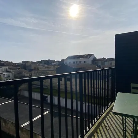 T4 Au Coeur Du Triangle D'or Bordeaux
